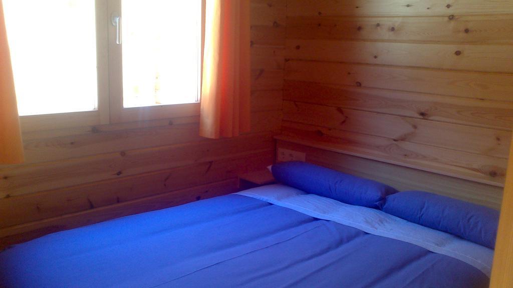 Camping Era Yerla D'Артиес Стая снимка