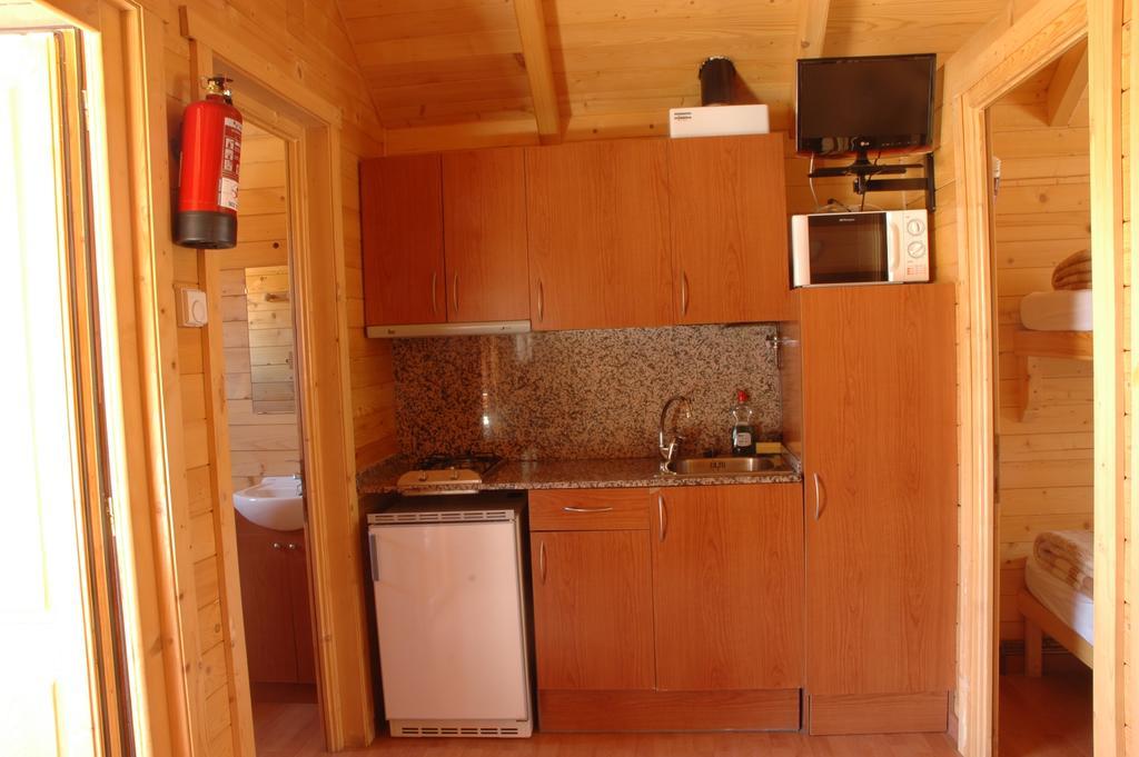 Camping Era Yerla D'Артиес Стая снимка