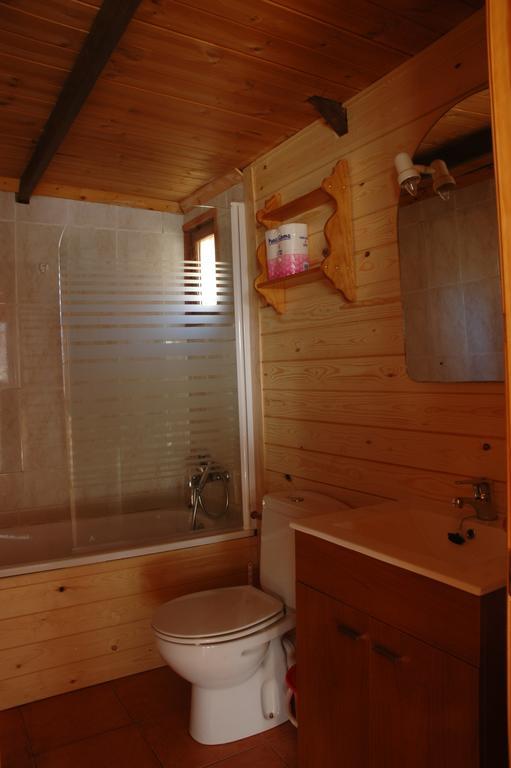 Camping Era Yerla D'Артиес Стая снимка