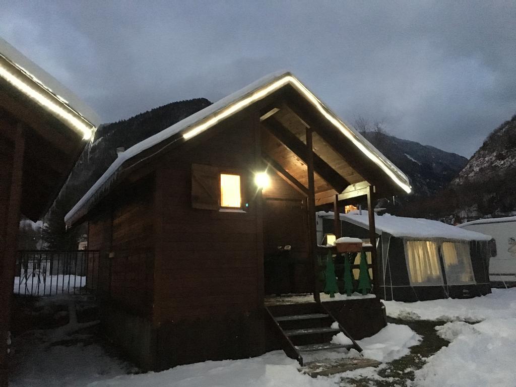Camping Era Yerla D'Артиес Екстериор снимка
