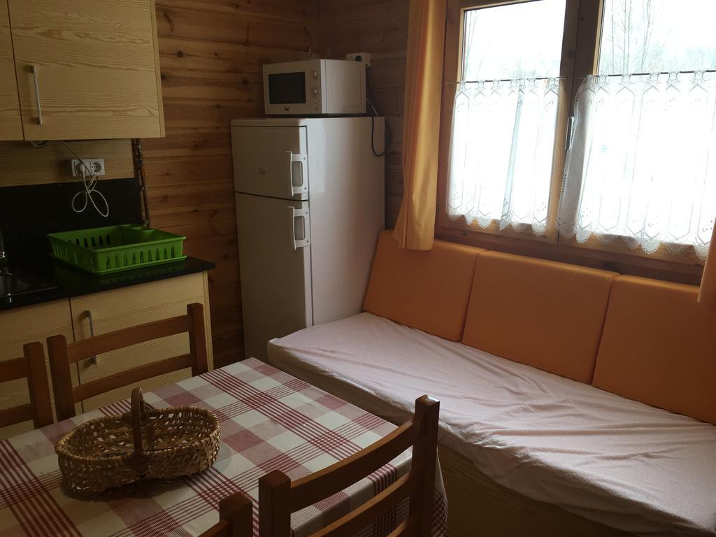 Camping Era Yerla D'Артиес Екстериор снимка